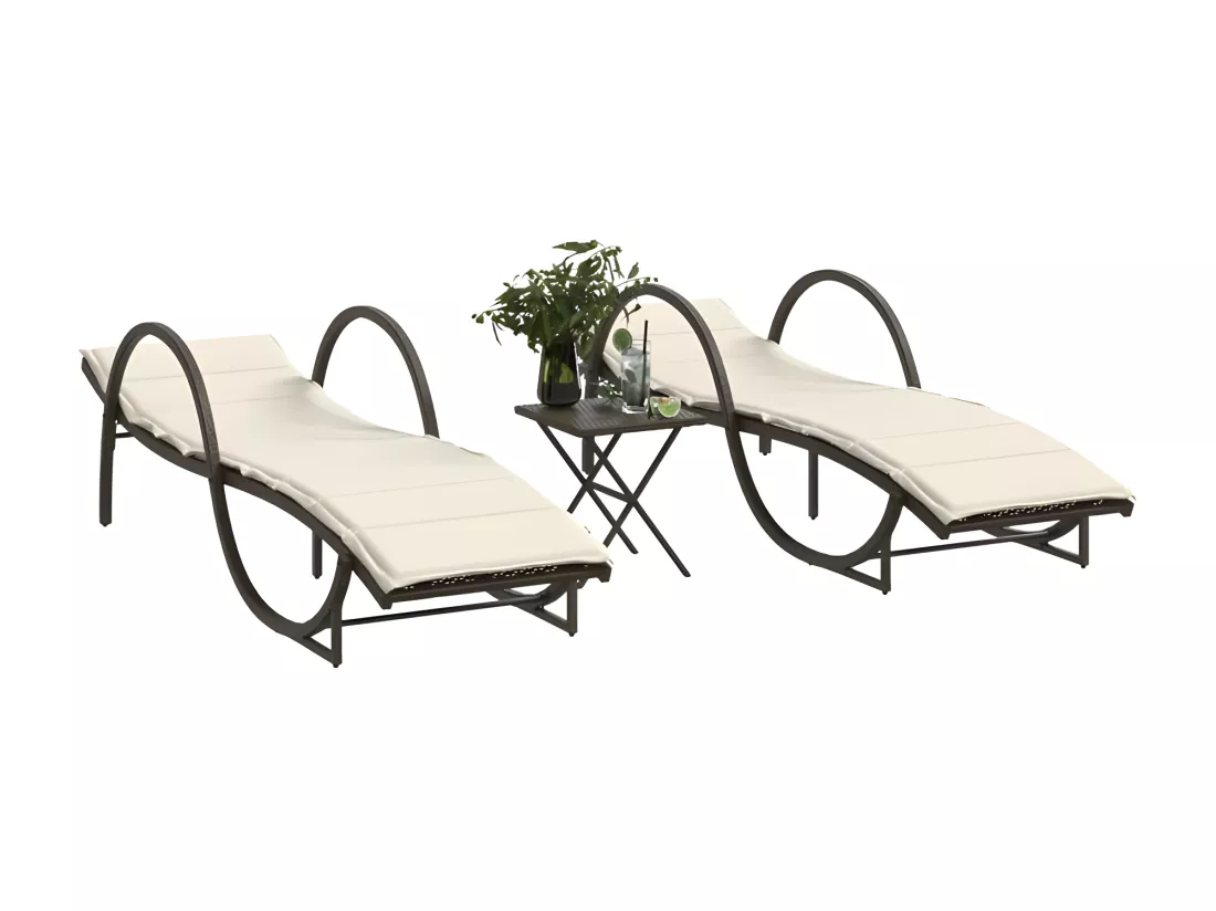 Chaises longues lot de 2 avec table marron résine tressée