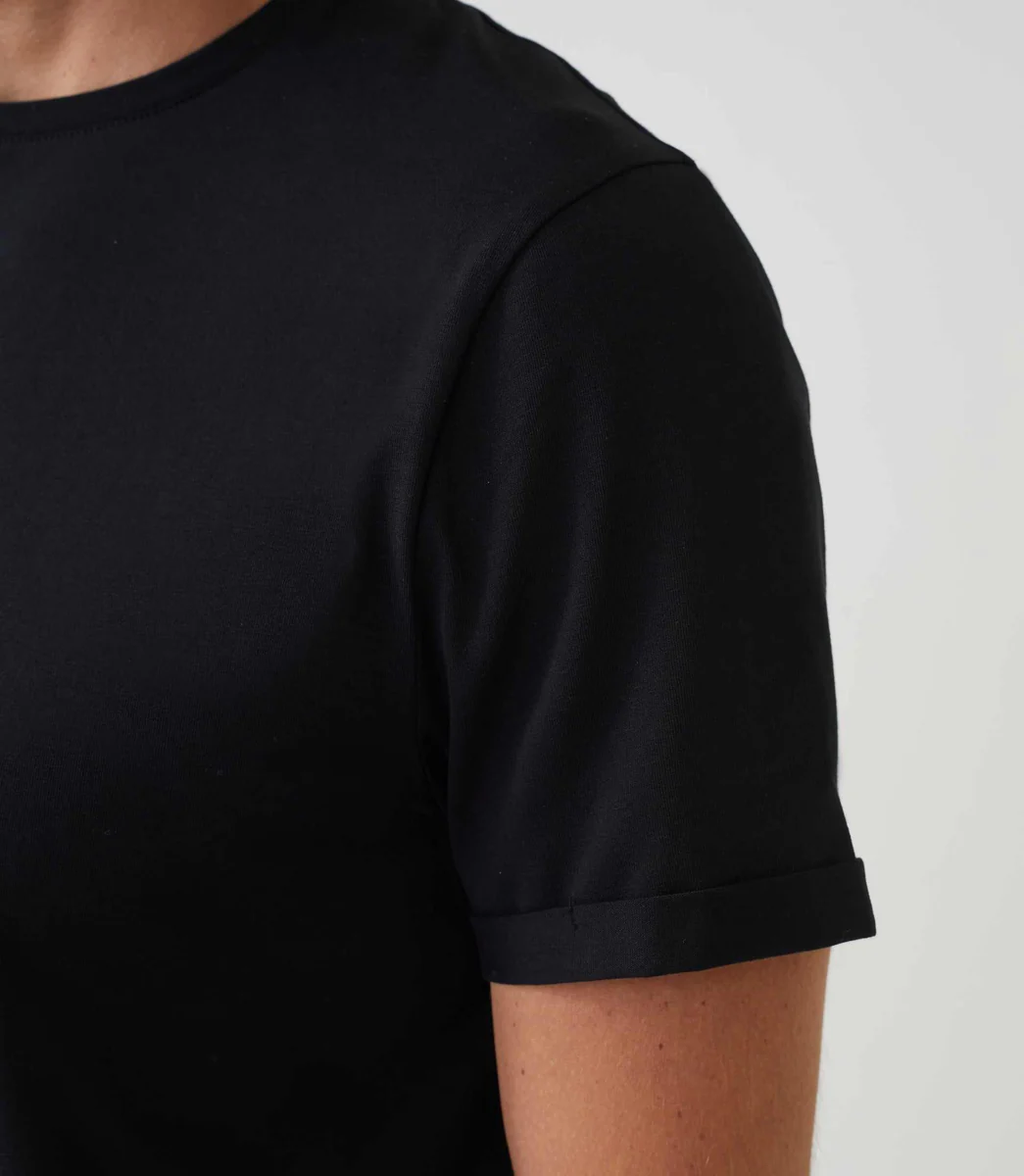 T-shirt à manches courtes col rond noir 