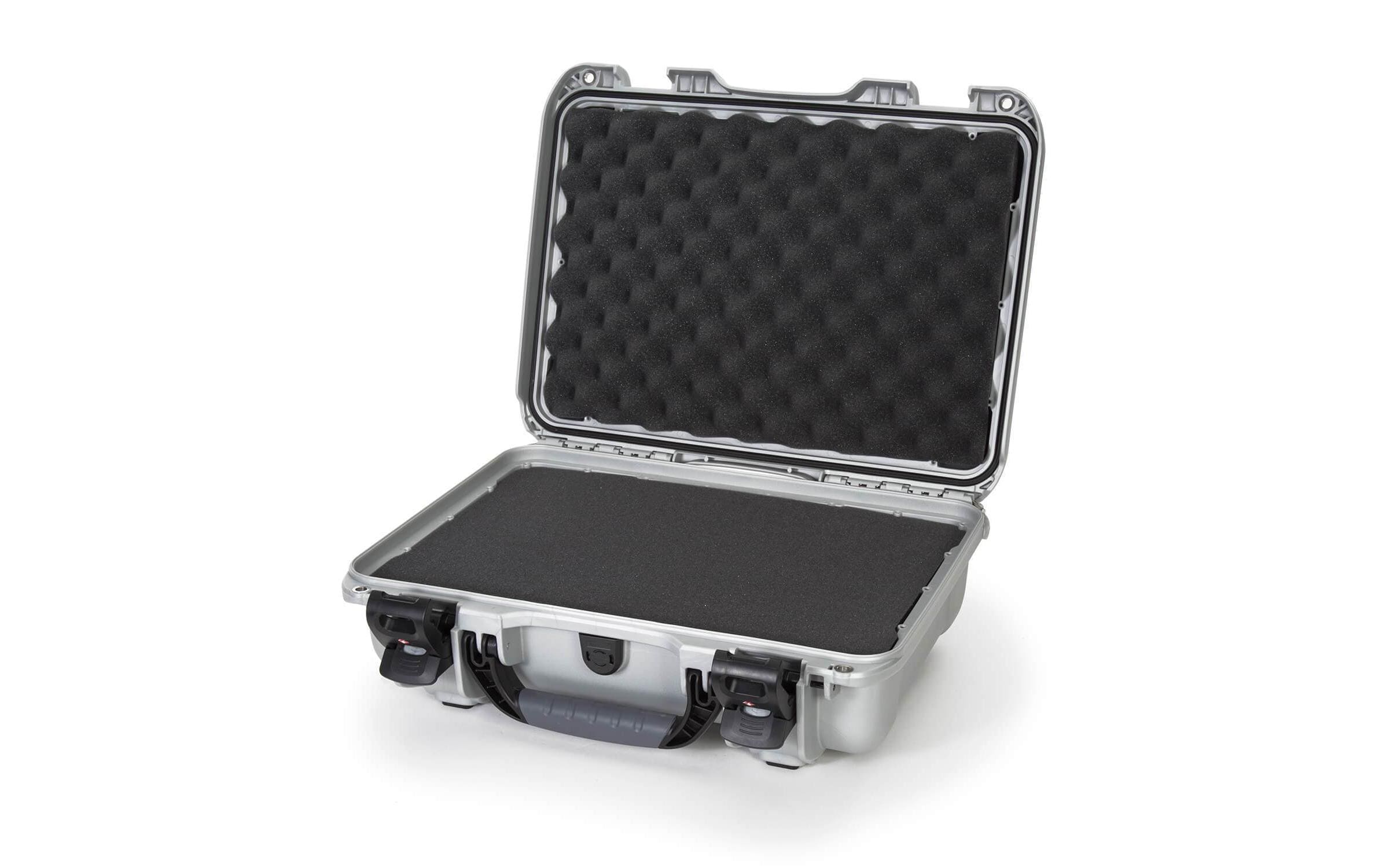 Kunststoffkoffer 923 - mit Schaum Silber<br>Leichter, wasserdichter und robuster Hartschalenkoffer