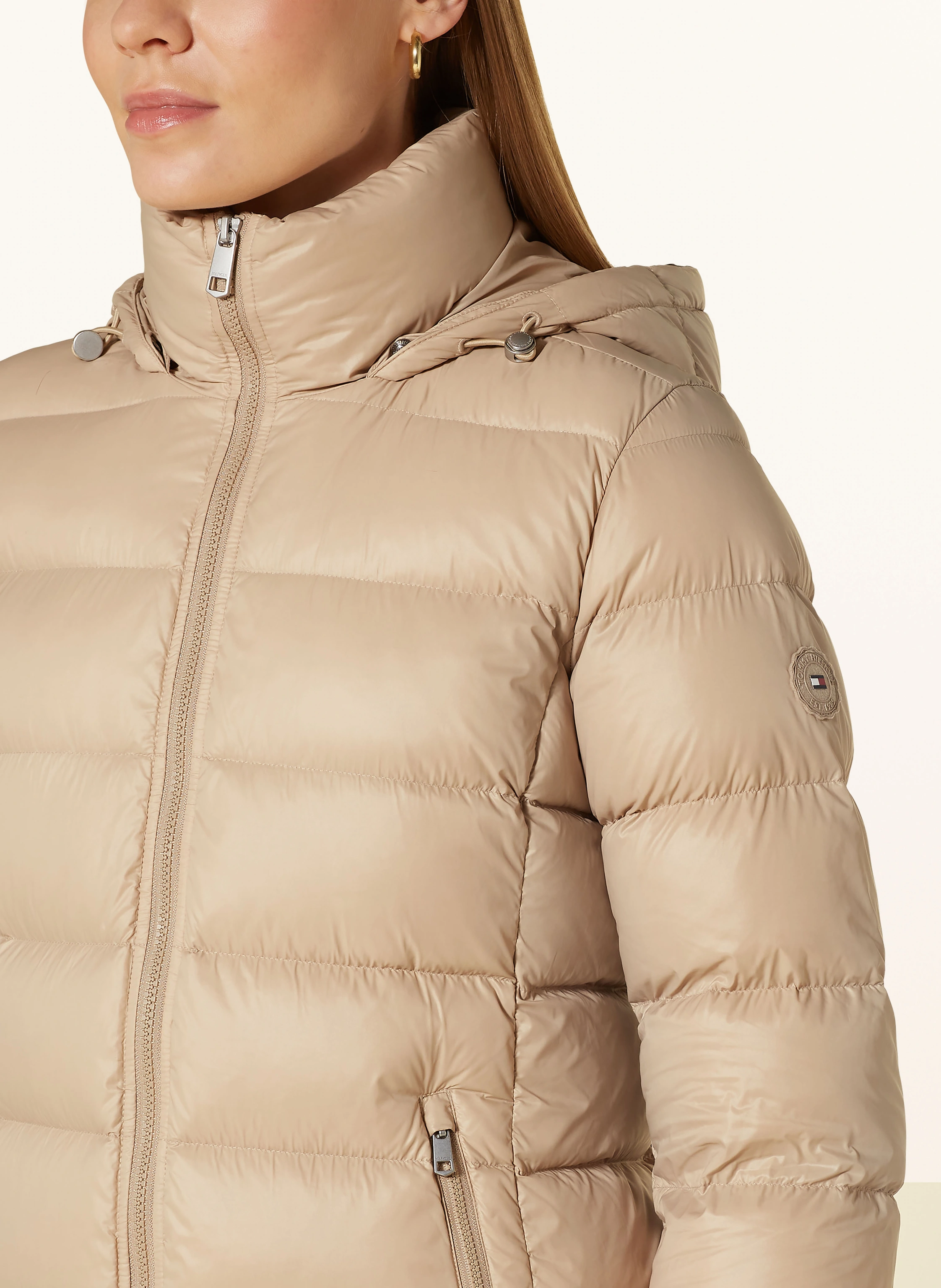TOMMY HILFIGER Daunenmantel GLOSS DOWN TYRA mit Kunstpelz