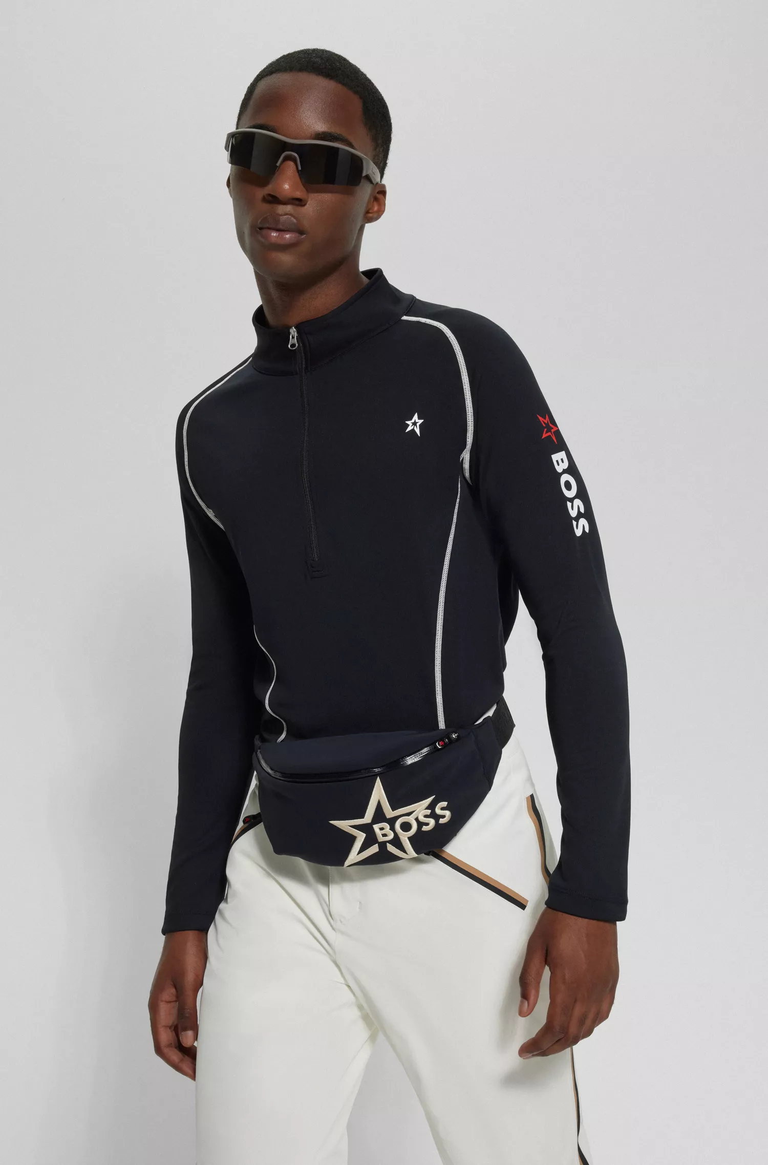 Moletom preto BOSS x Perfect Moment com detalhes da marca.