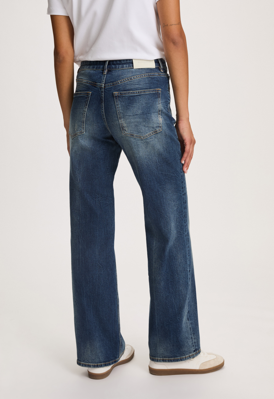 Silvercreek Jade Straight Jeans