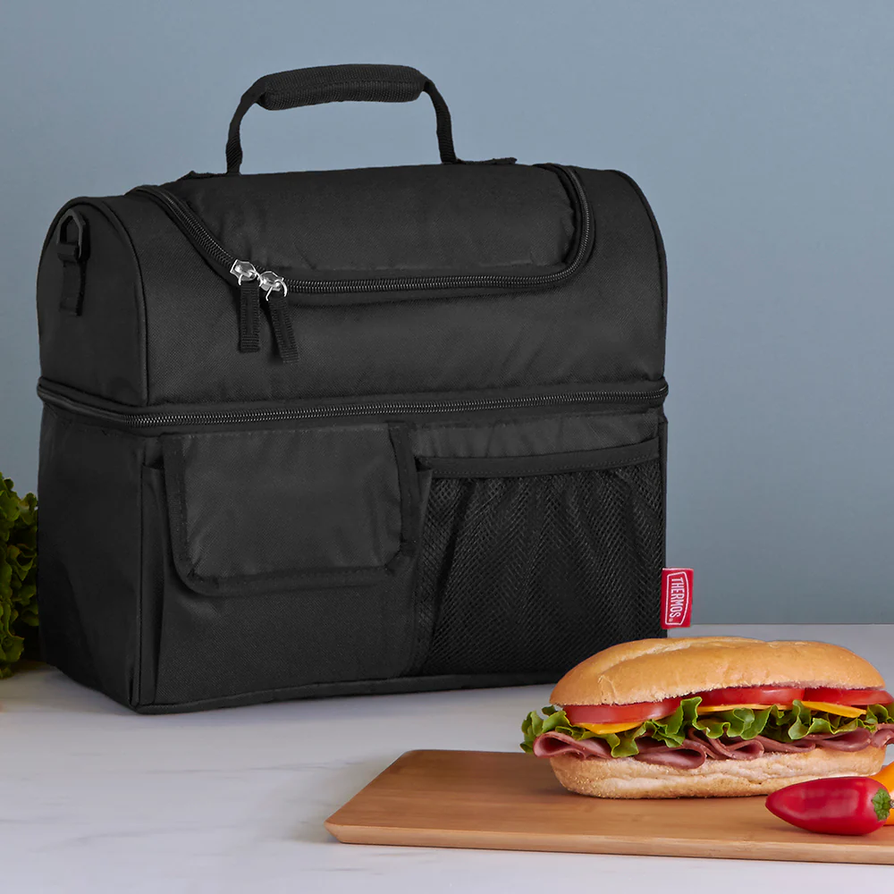 LUNCH LUGGER™ COOLER