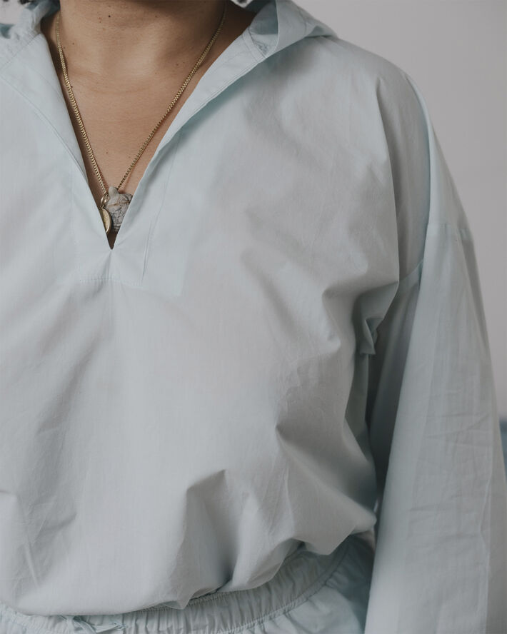 BASERANGE HUJUI TOP Kal mint