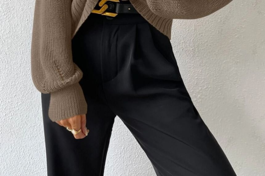 Bolgivy - Turtleneck trui met effen uitsnijding