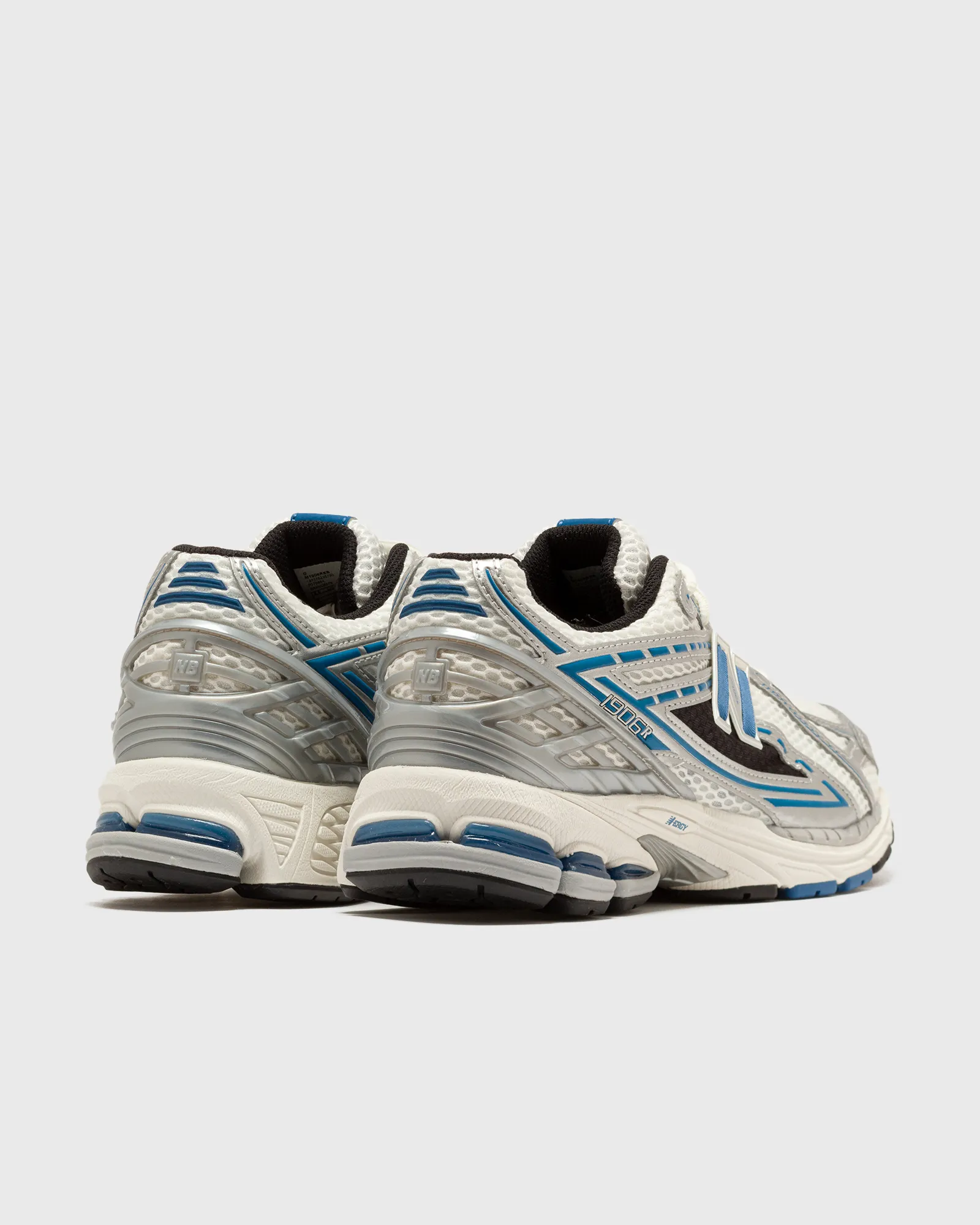 New Balance 1906R