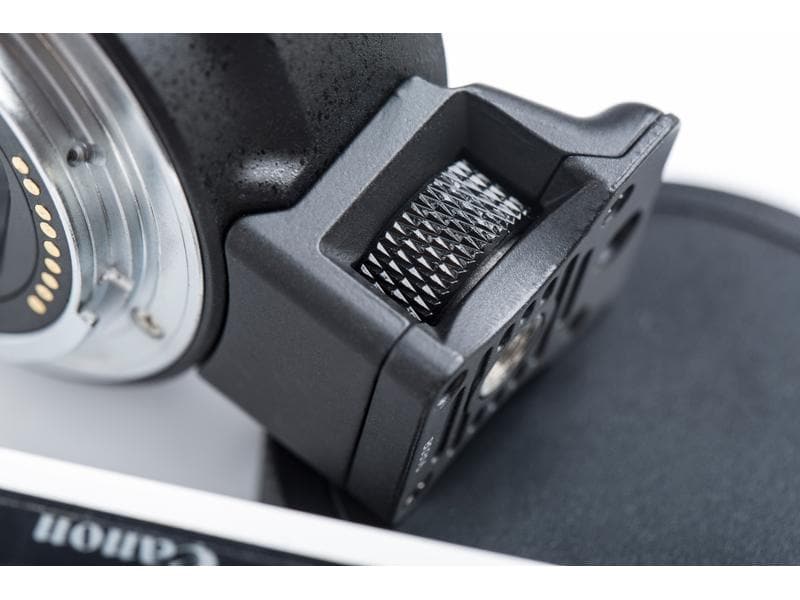 Viltrox Objektiv-Adapter EF-EOS M Objektiv-Adapter für das Canon EF/EF-S-Bajonett