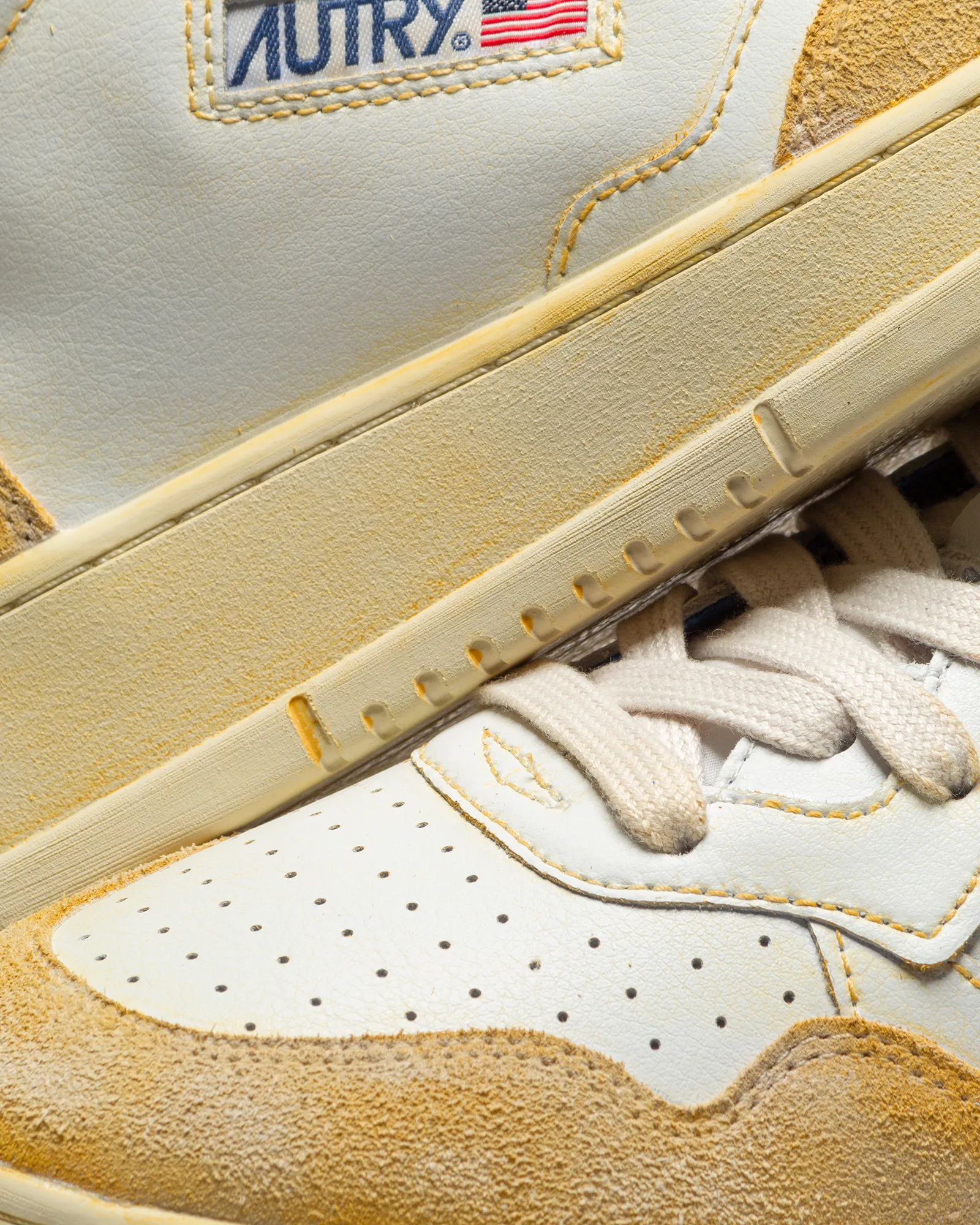 Autry Action Shoes SUPER VINTAGE LOW MAN