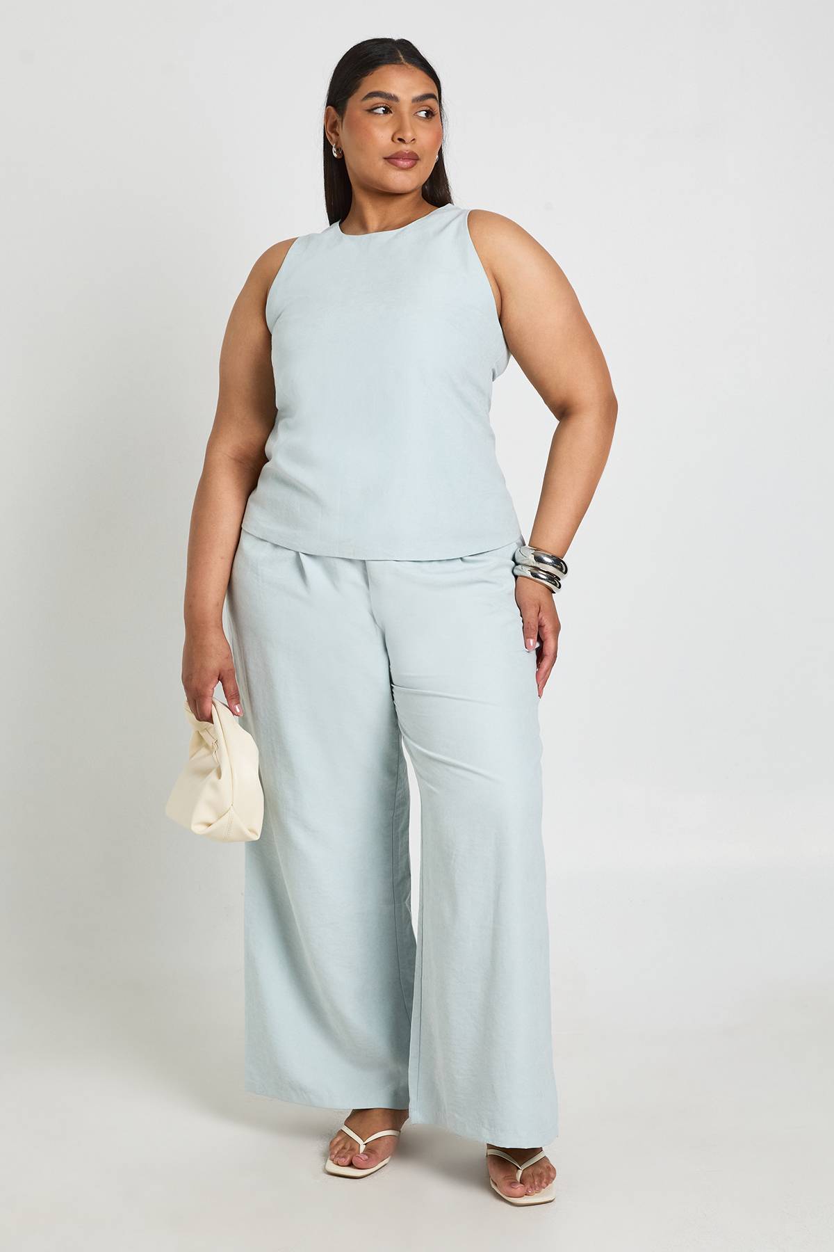 boohoo Haut Tissé Ample Coupe Racer Grande Taille