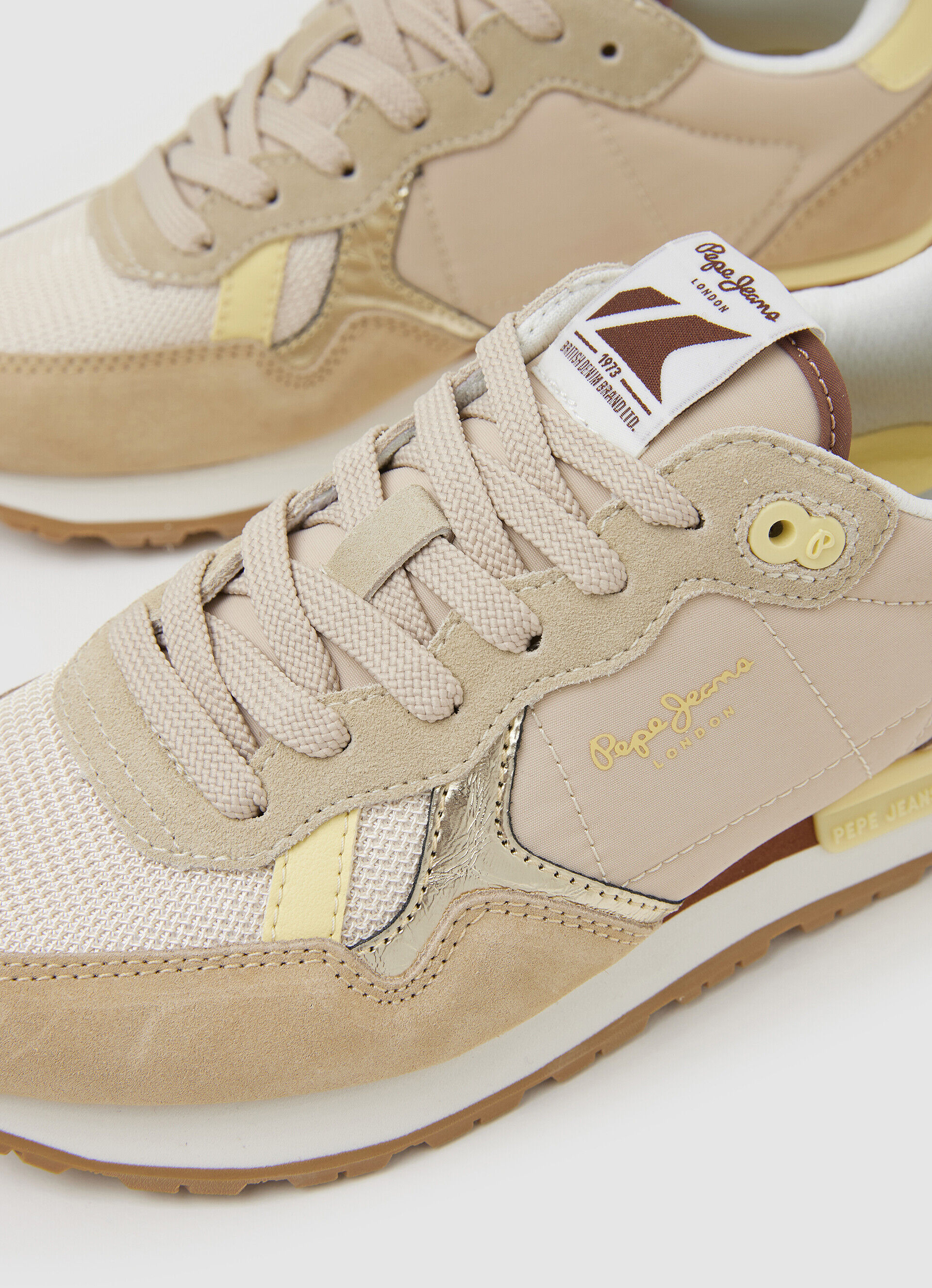 Sapatos combinados BRIT HERITAGE - bege com cadarço