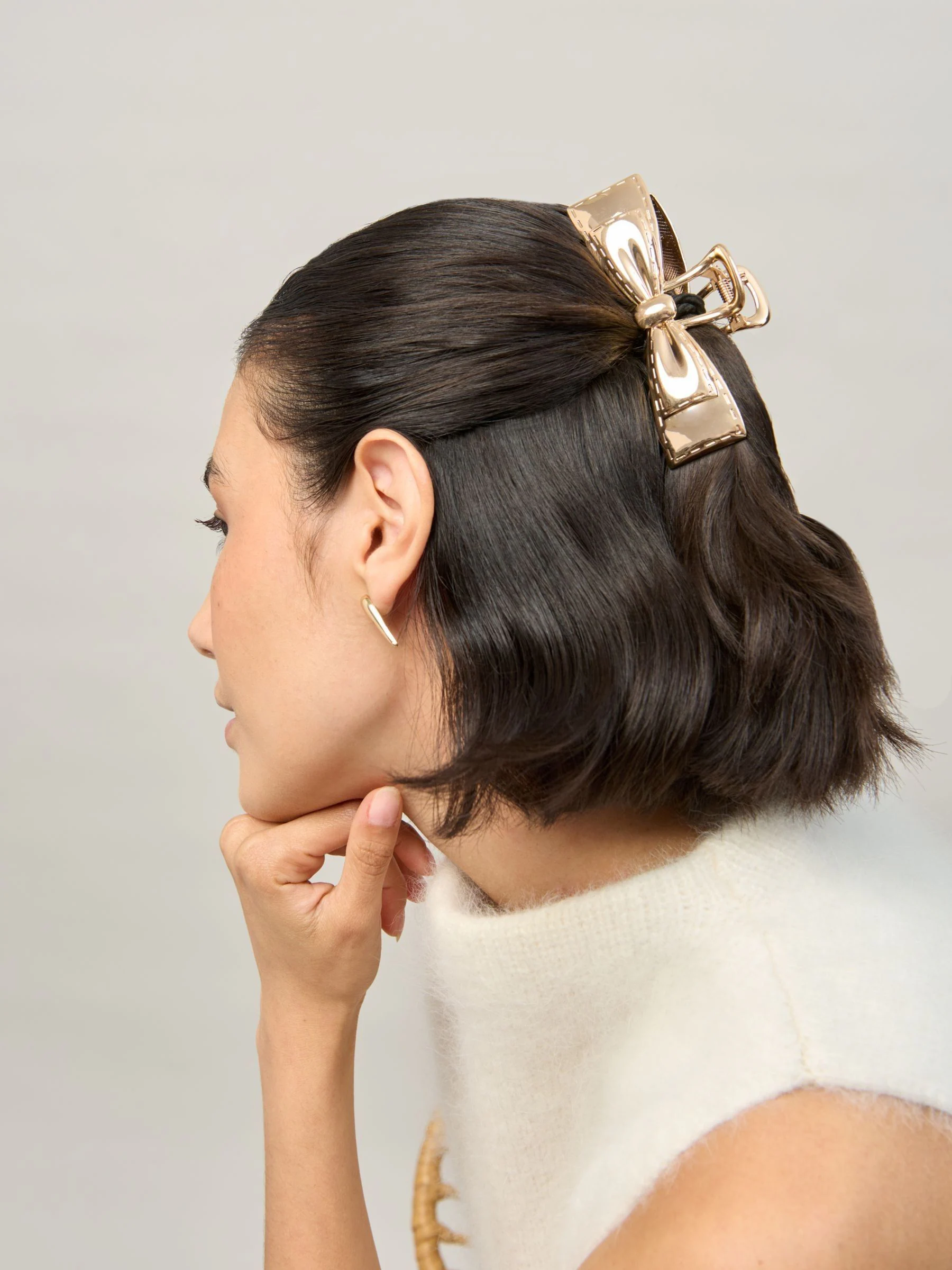 Aela Gold Tone Bow Hair Claw