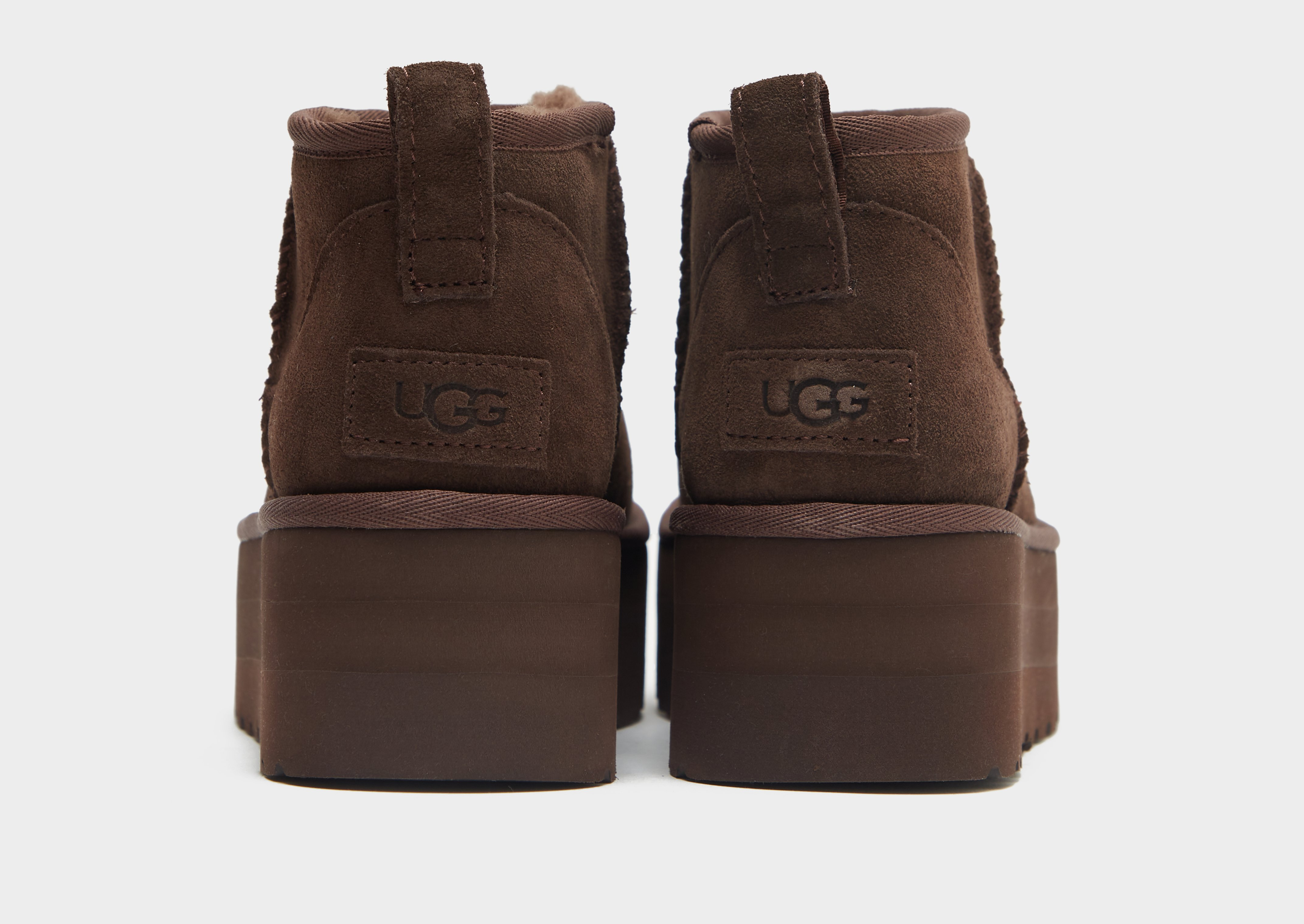 UGG Classic Ultra Mini Platform Boots Femme