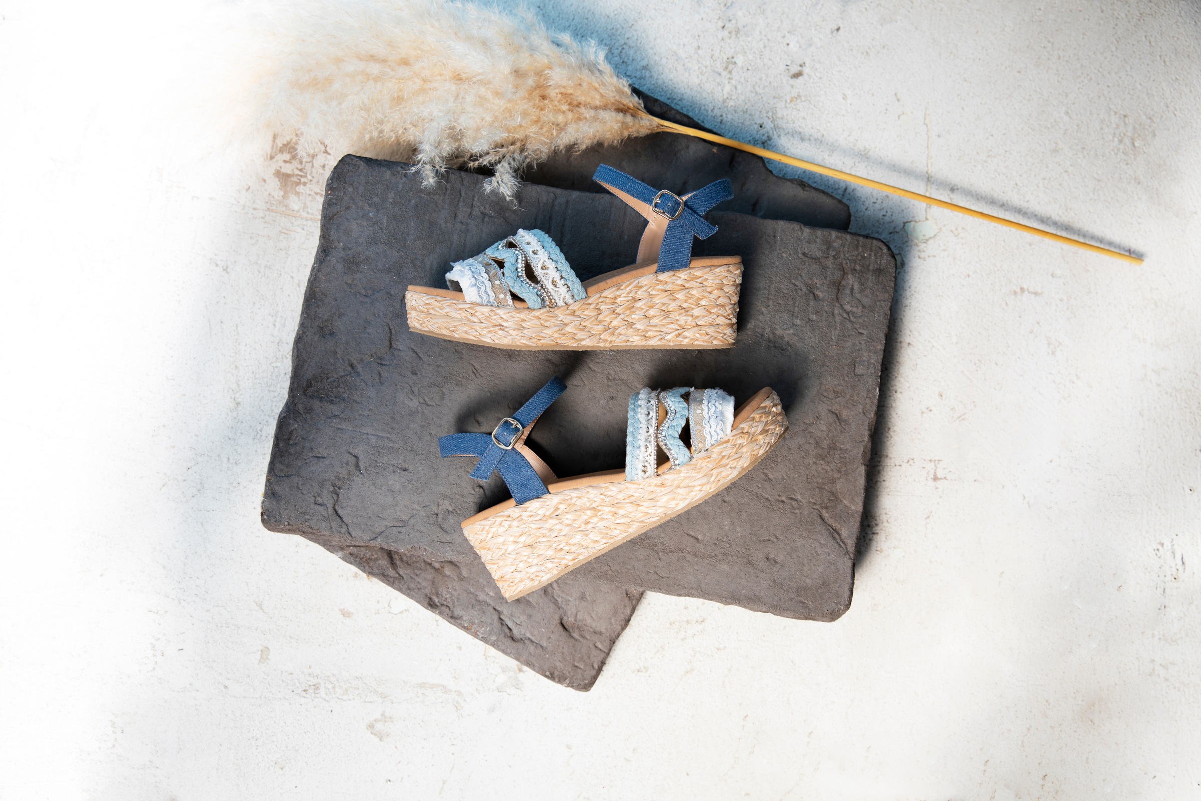 Aniston SHOES Keilsandalette  , Sandale, Sommerschuh, Pailletten - NEUE KOLLEKTION