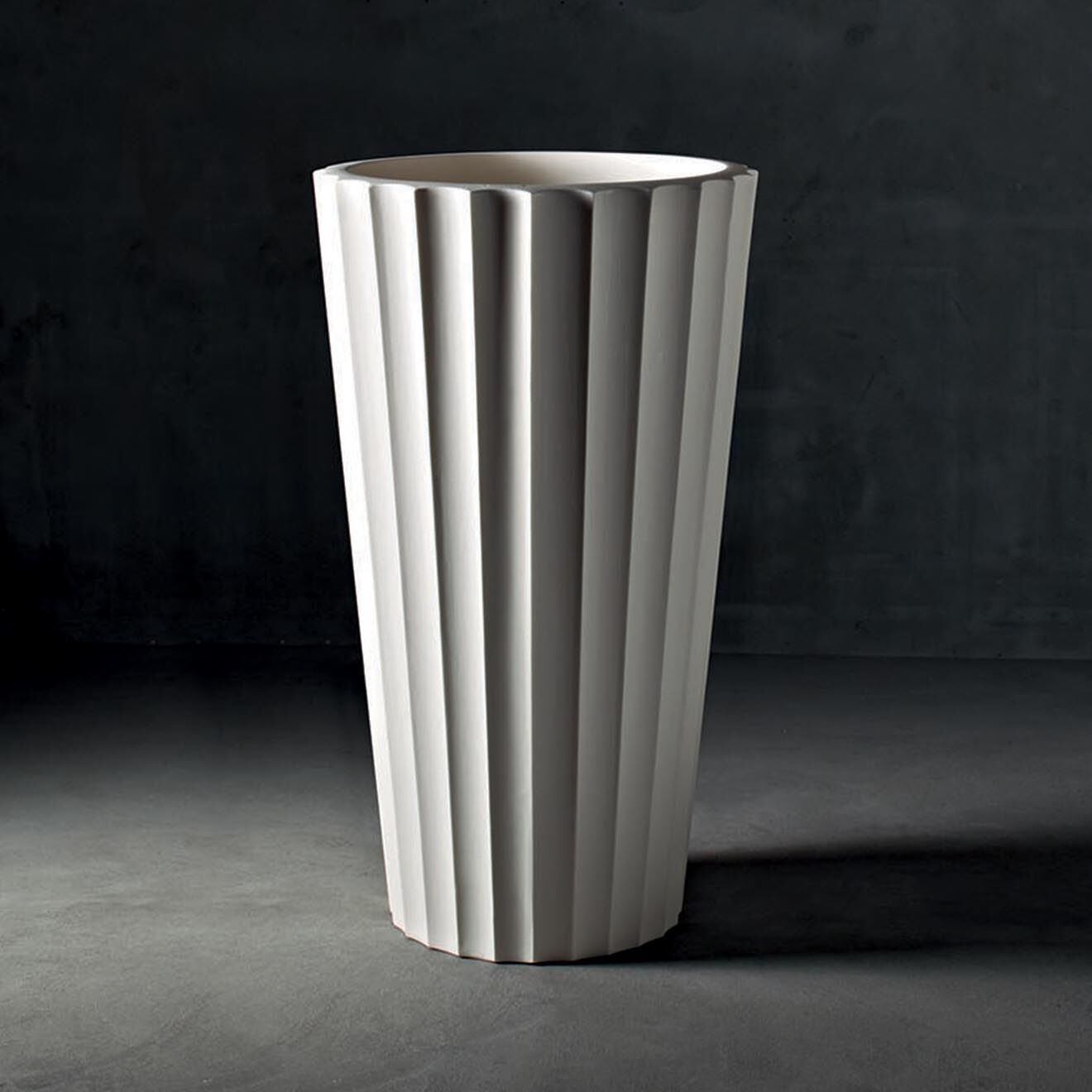 Serralunga Pot Euphronio Design par Paolo Rizzatto blanc - D.74x126 cm