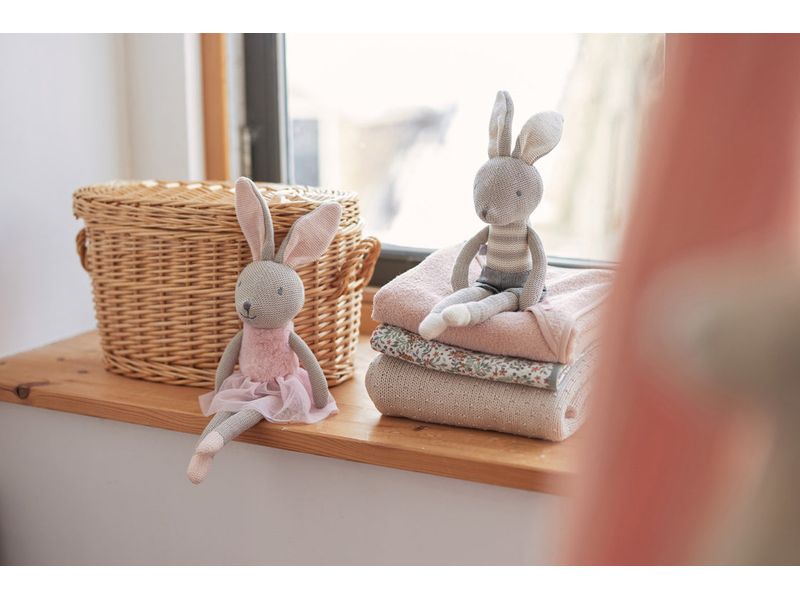 Jollein Plüsch Hase Nola Plüschtier als Geschenk zum Geburtstag