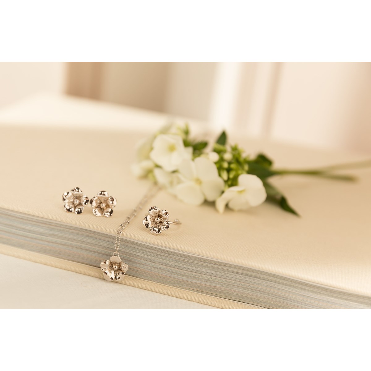collier fleur plaqué argent - GAÏA