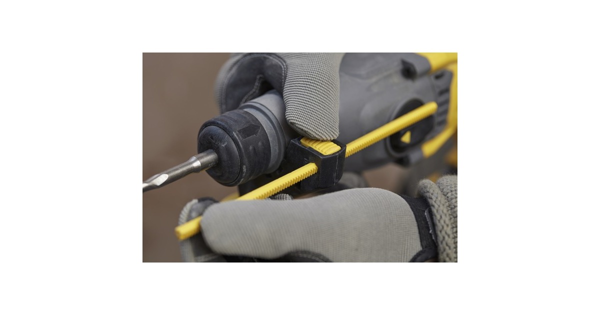 StanleyFATMAX V20 18V borstelloze accu hamerboorcombokit boorhamer  (Geel/zwart, SDS+, 2 accu's en lader inbegrepen, met koffer)