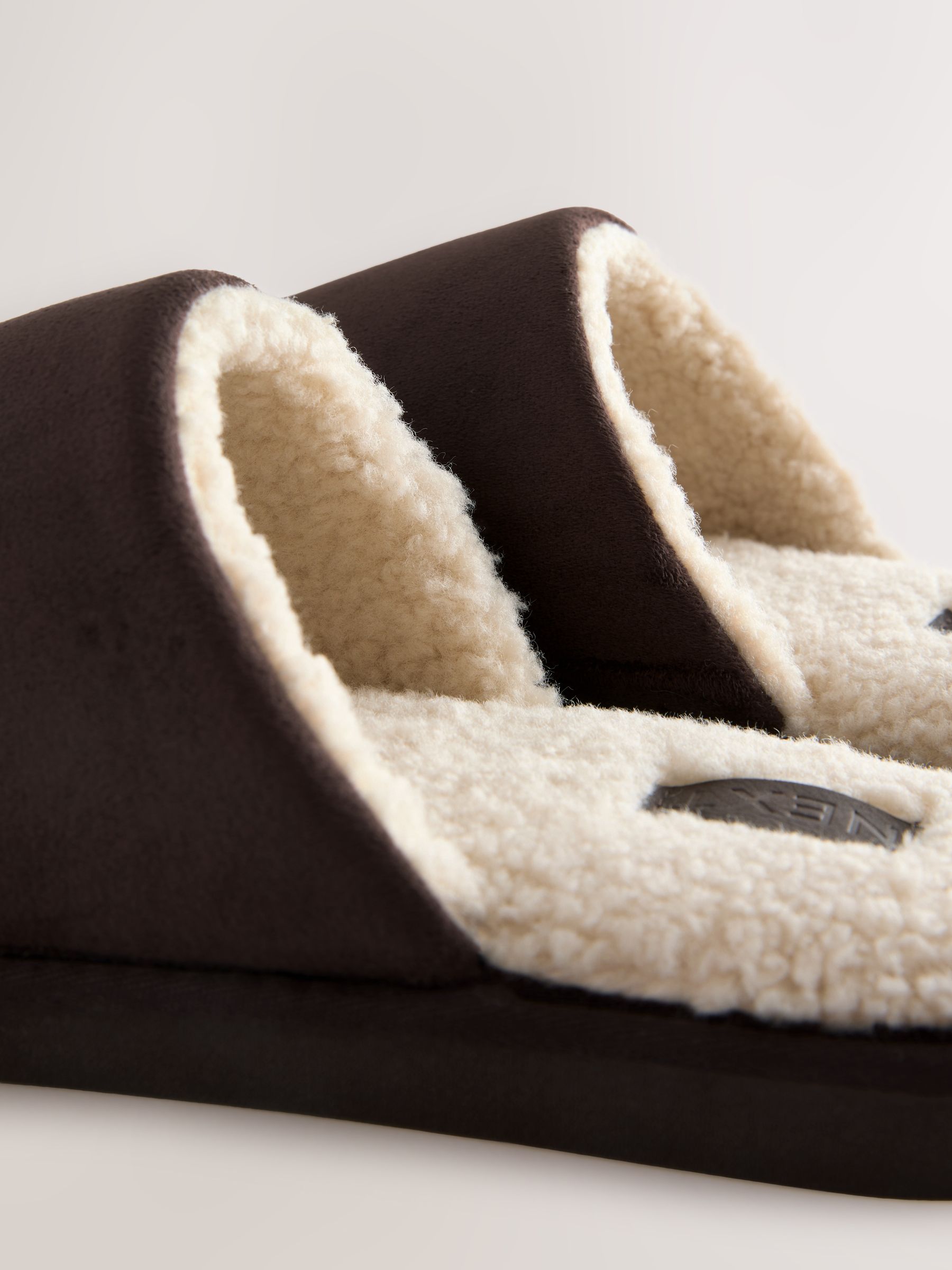 Bruin - Microsuede Mule Slippers