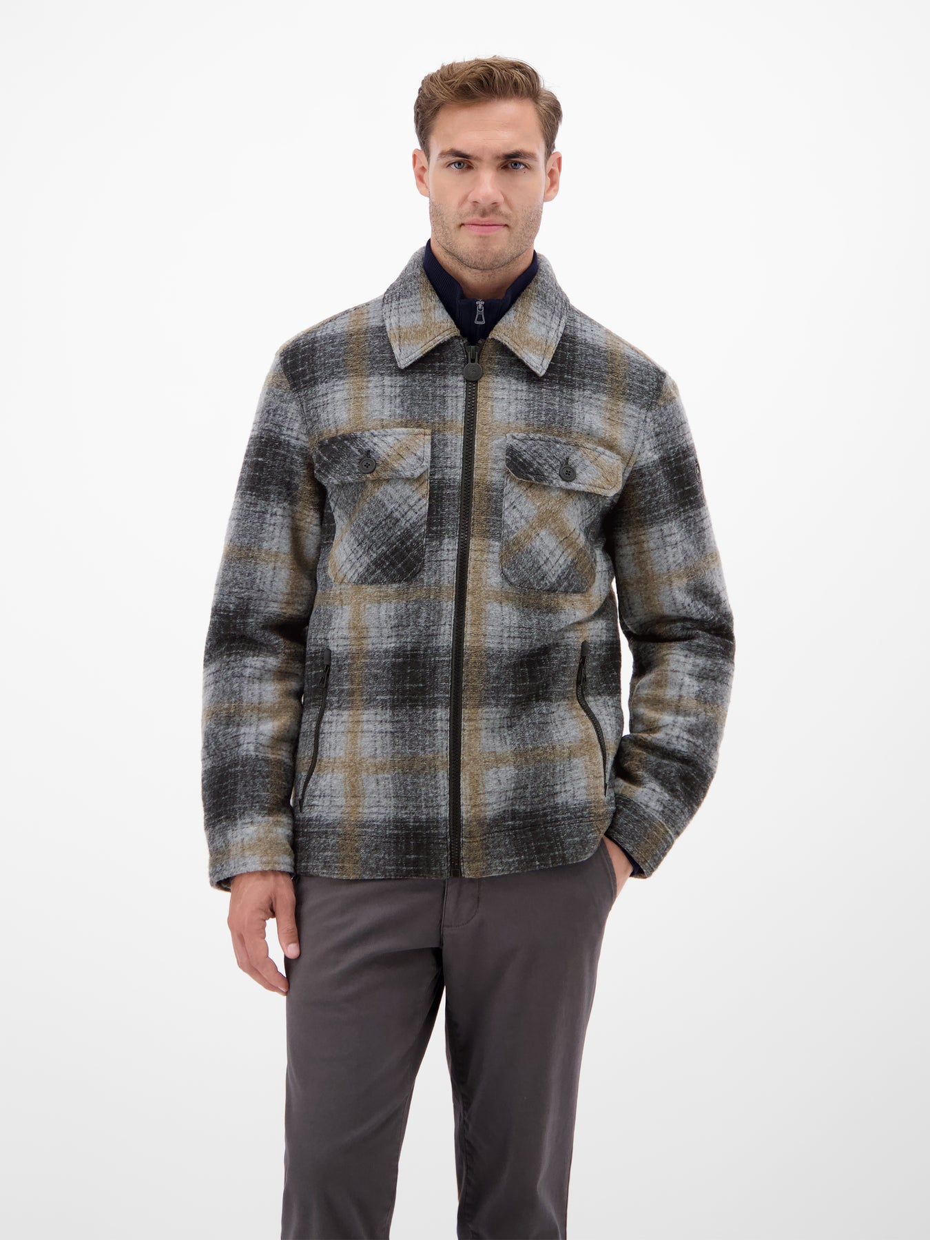 Karierte Outdoor-Hemdjacke in Woll-Optik