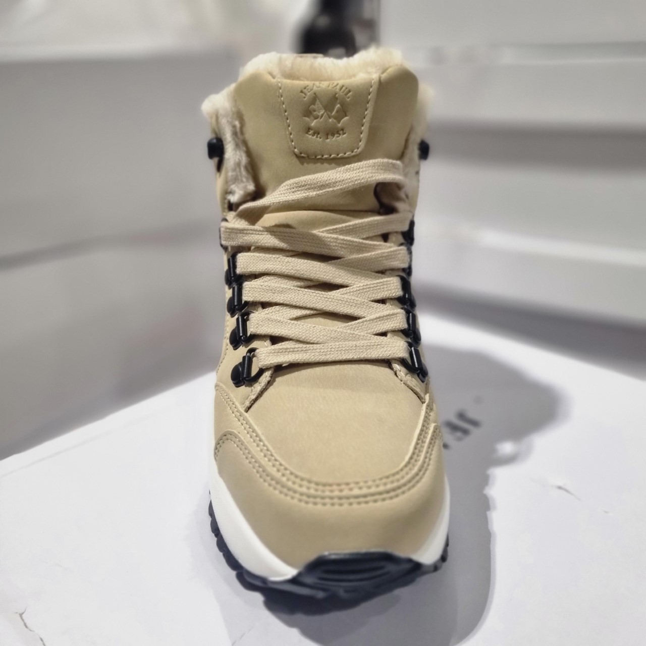 Jean Paul - Massif Cement Beige