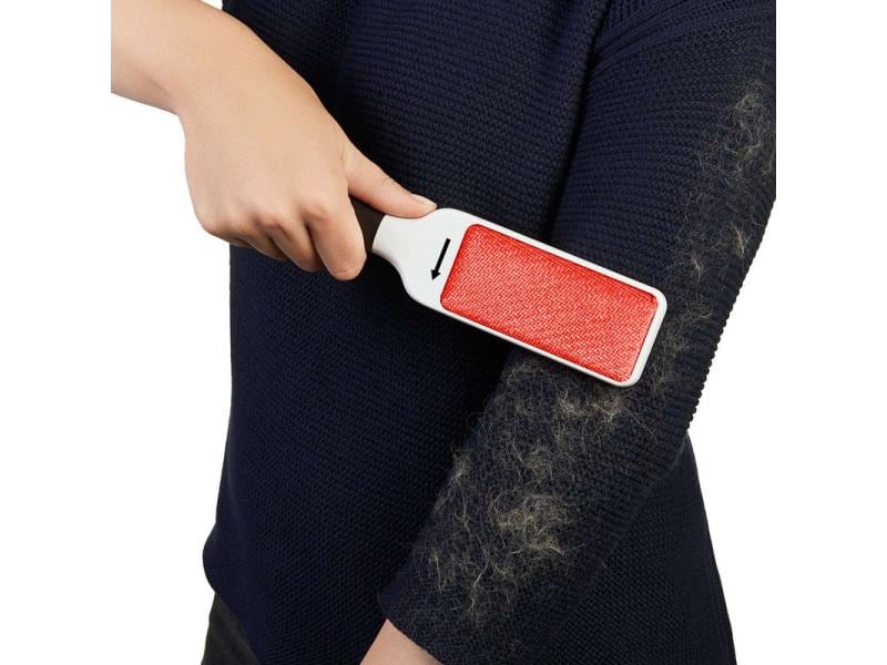 Oxo Good Grips Kleiderbürste FurLifter Rot/Schwarz/Weiss Selbstreinigende Kleiderbürste