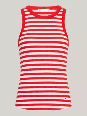 Regata estilo nadador com modelagem justa