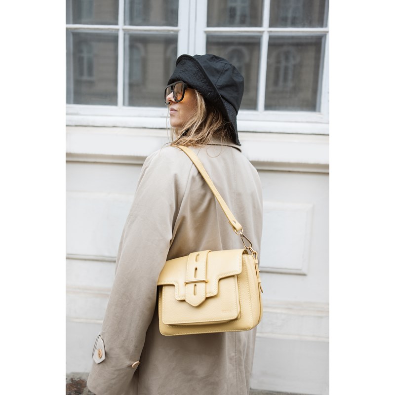 HERA<br>Crossbody Anna