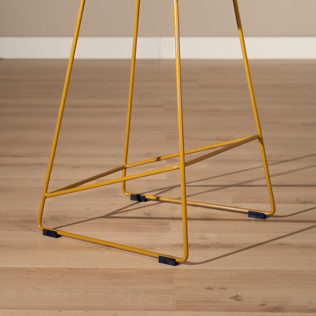 Livin24 Scandinavische Barkruk Ellen geel 66cm