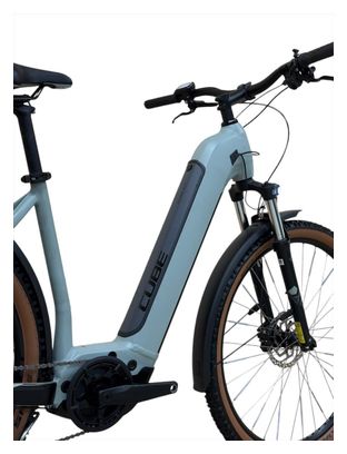 Produit reconditionné . Cube Nuride Hybrid Performance 625 Allroad Shimano 2021 . Vélo électrique . Cube . très bon état