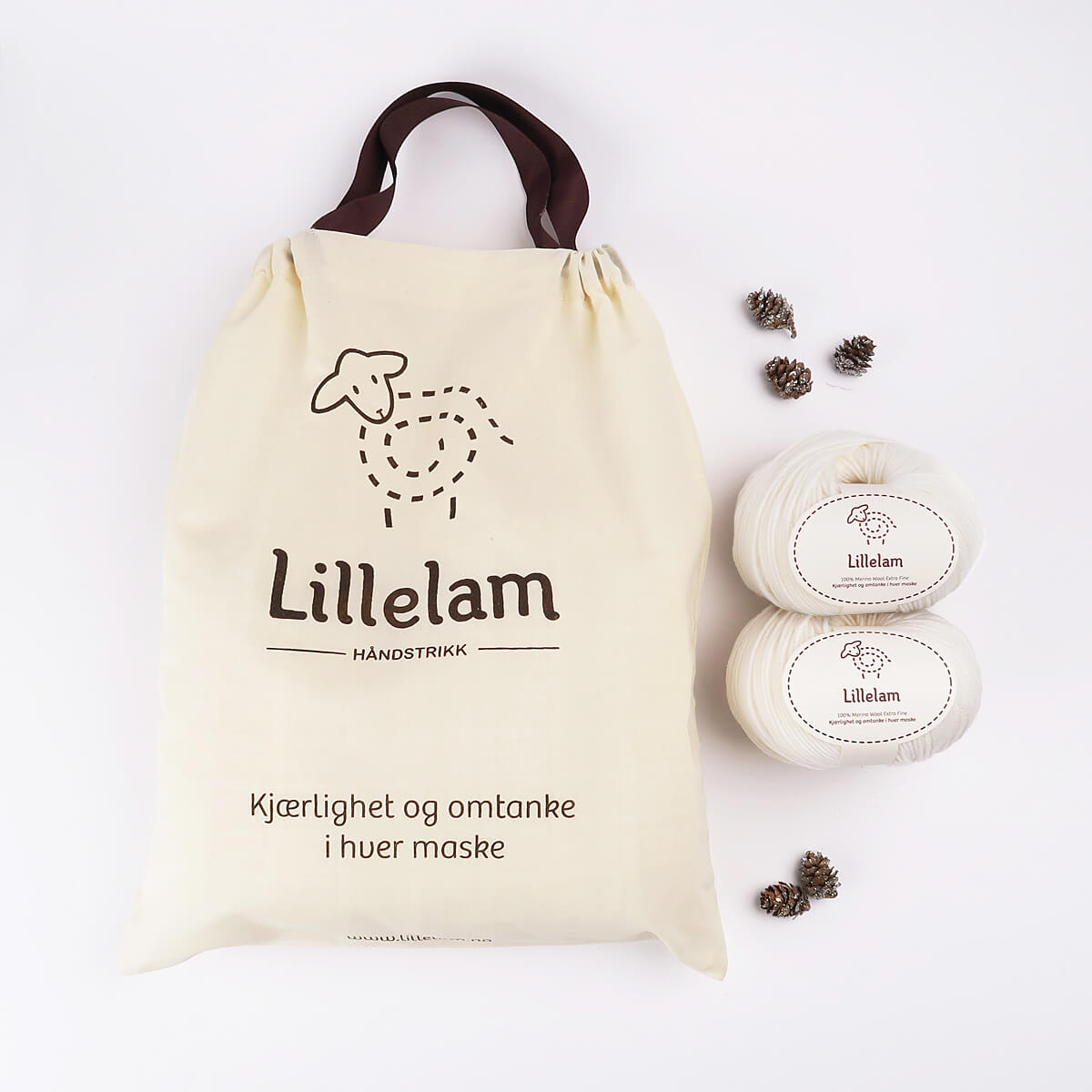 Strikkepakke dåpssett - Lillelam