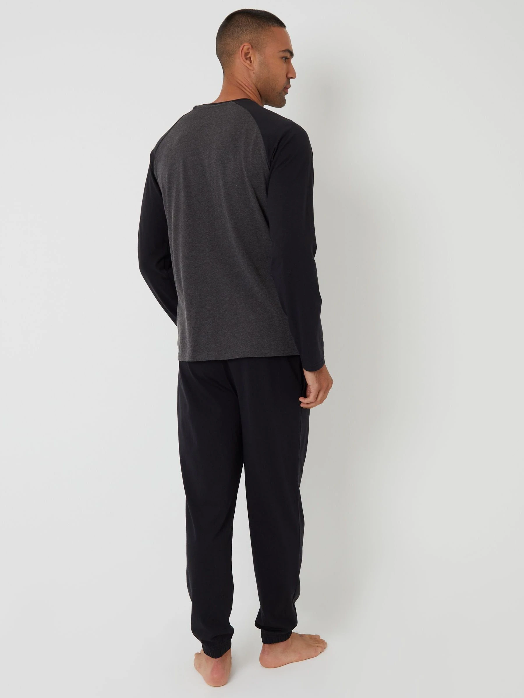 Zwart - Threadbare - Pyjamaset van gemengde stoffen met lange mouwen