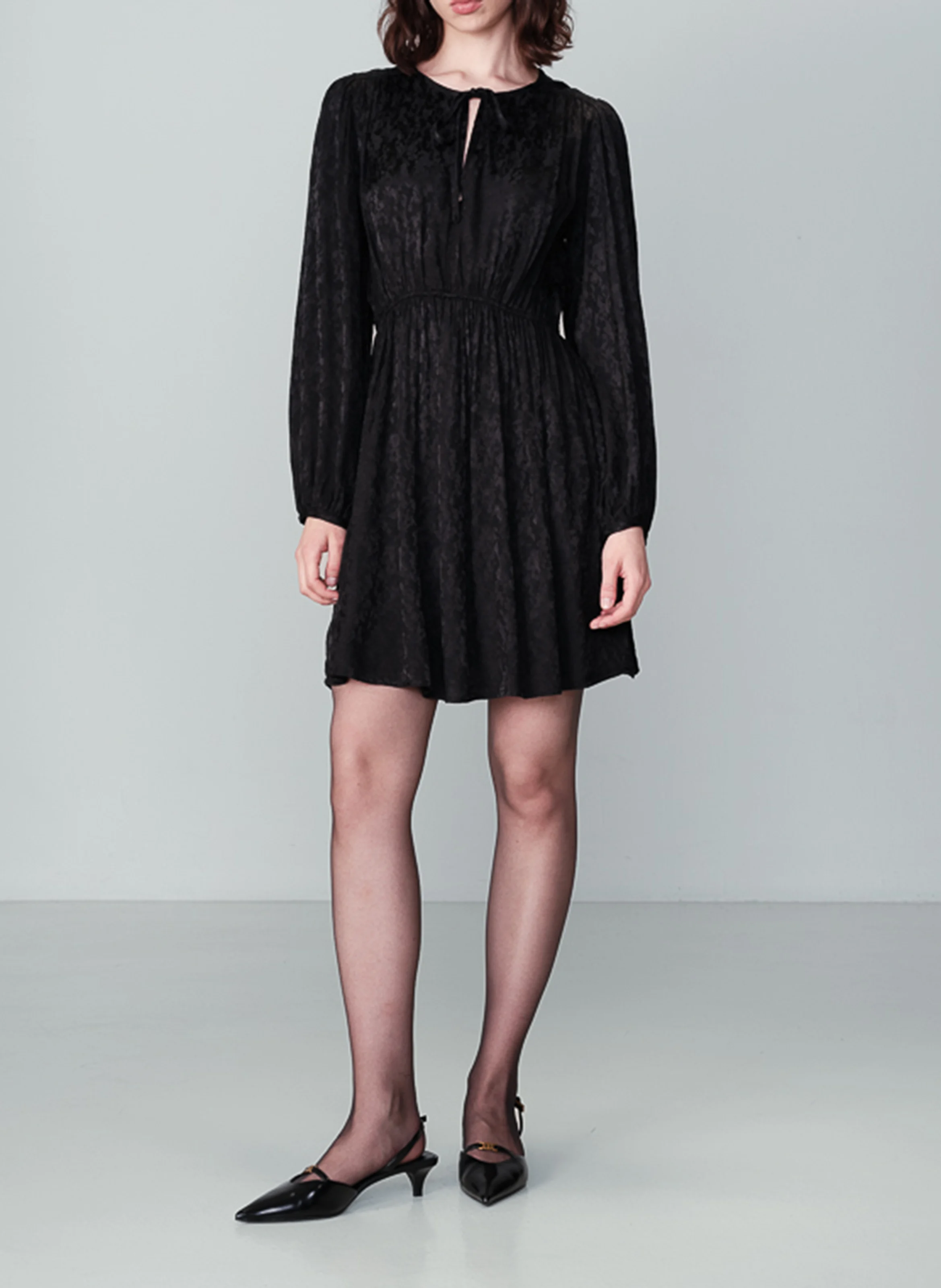 NOCES - Robe courte cintrée jacquard | Noir
