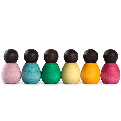 Grapat houten nins® poppetjes baby's in een kom - donker - 6st