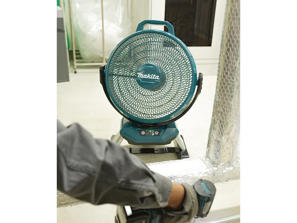 Makita DCF301Z Trådløs blæser 14,4V / 18V, uden batterier og oplader!
