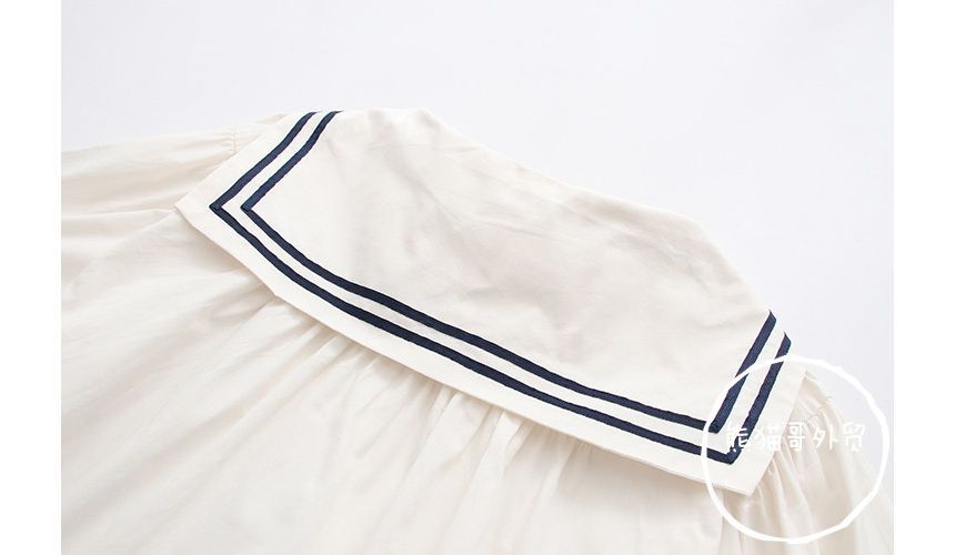 PANDAGO - Blouse met korte mouwen en matrozenkraag