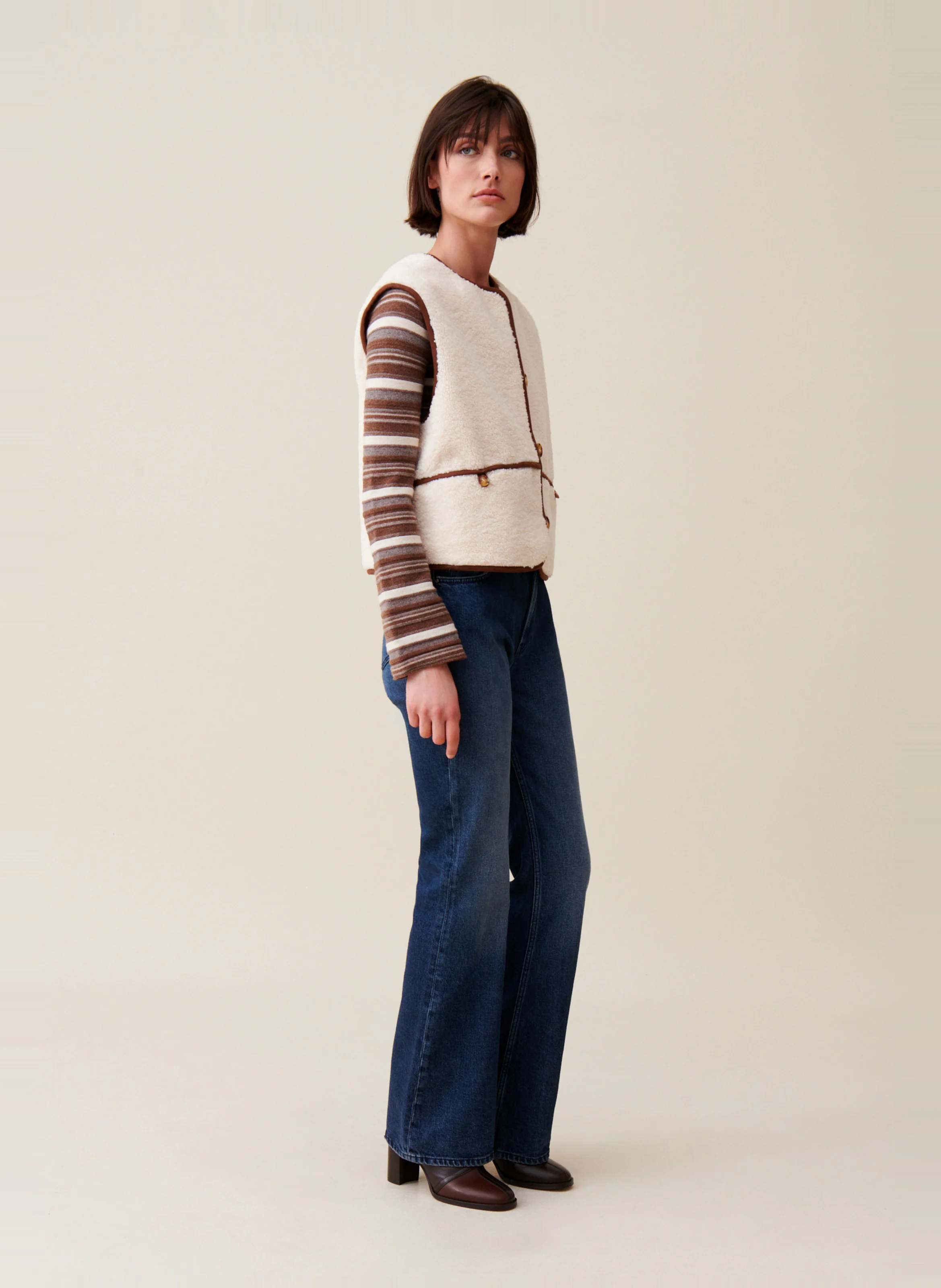 Veste effet fourrure sans manches | Beige