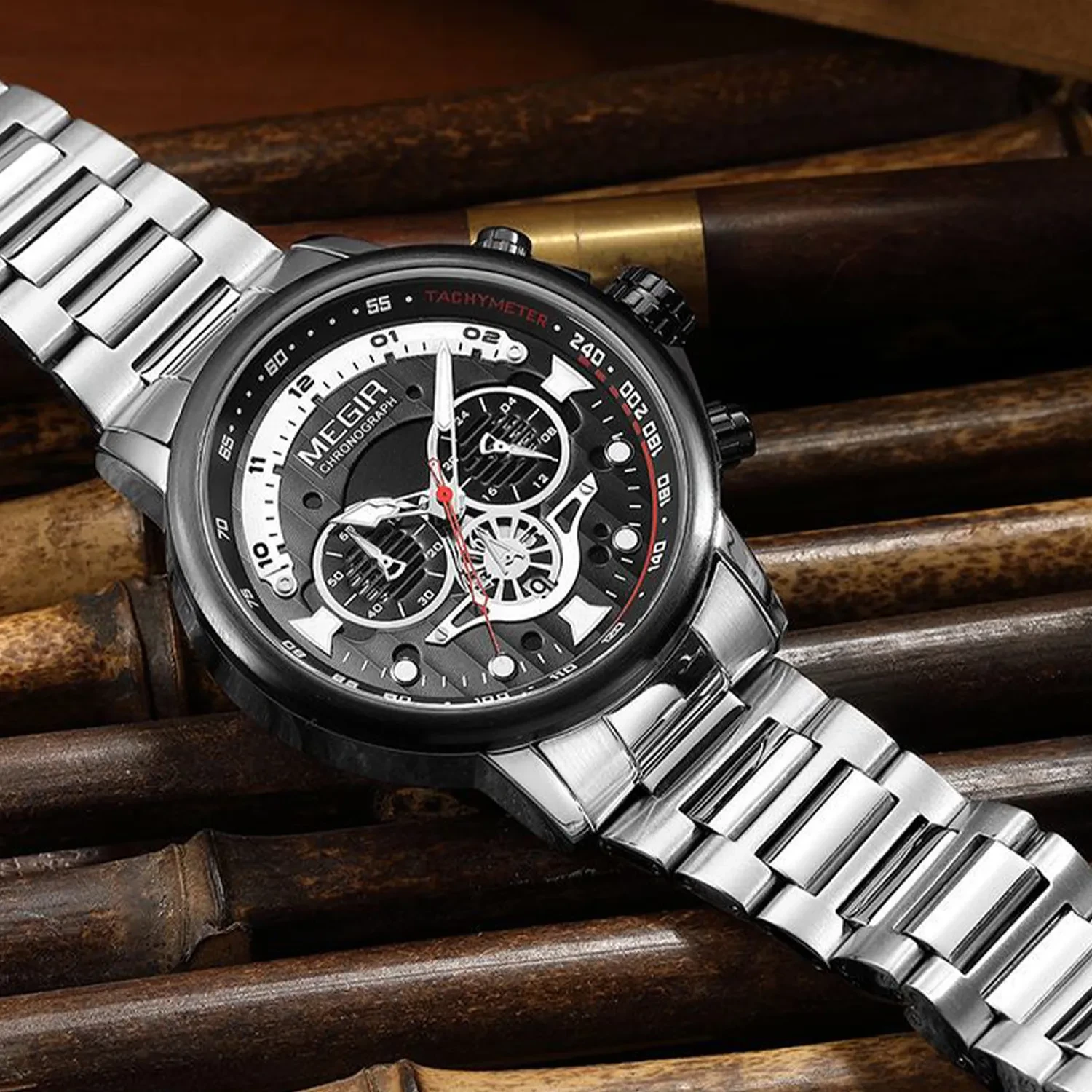 Megir Chronograph M2223G.01