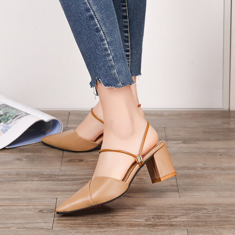 Niuna - Slingback pumps met puntige blokhak van imitatieleer