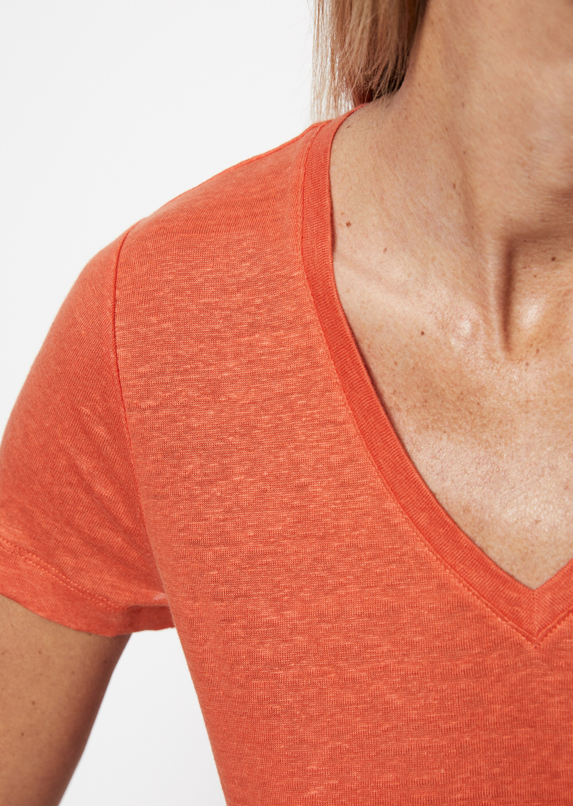 Leinen-V-Neck-T-Shirt regularaus hochwertiger Jersey-Qualität