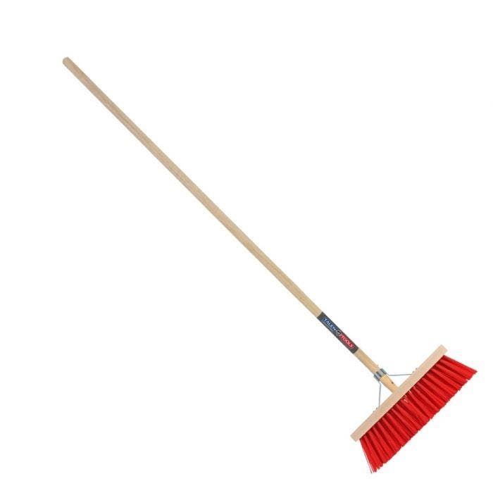 Harde bezem halfrond 31 cm rood met bezemsteel 140 cm (8712448286251)