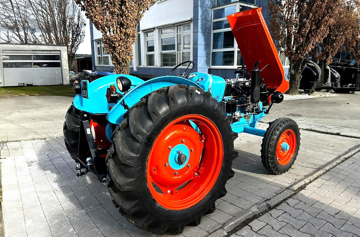 Lamborghini Traktor fahren Sindelfingen| mydays