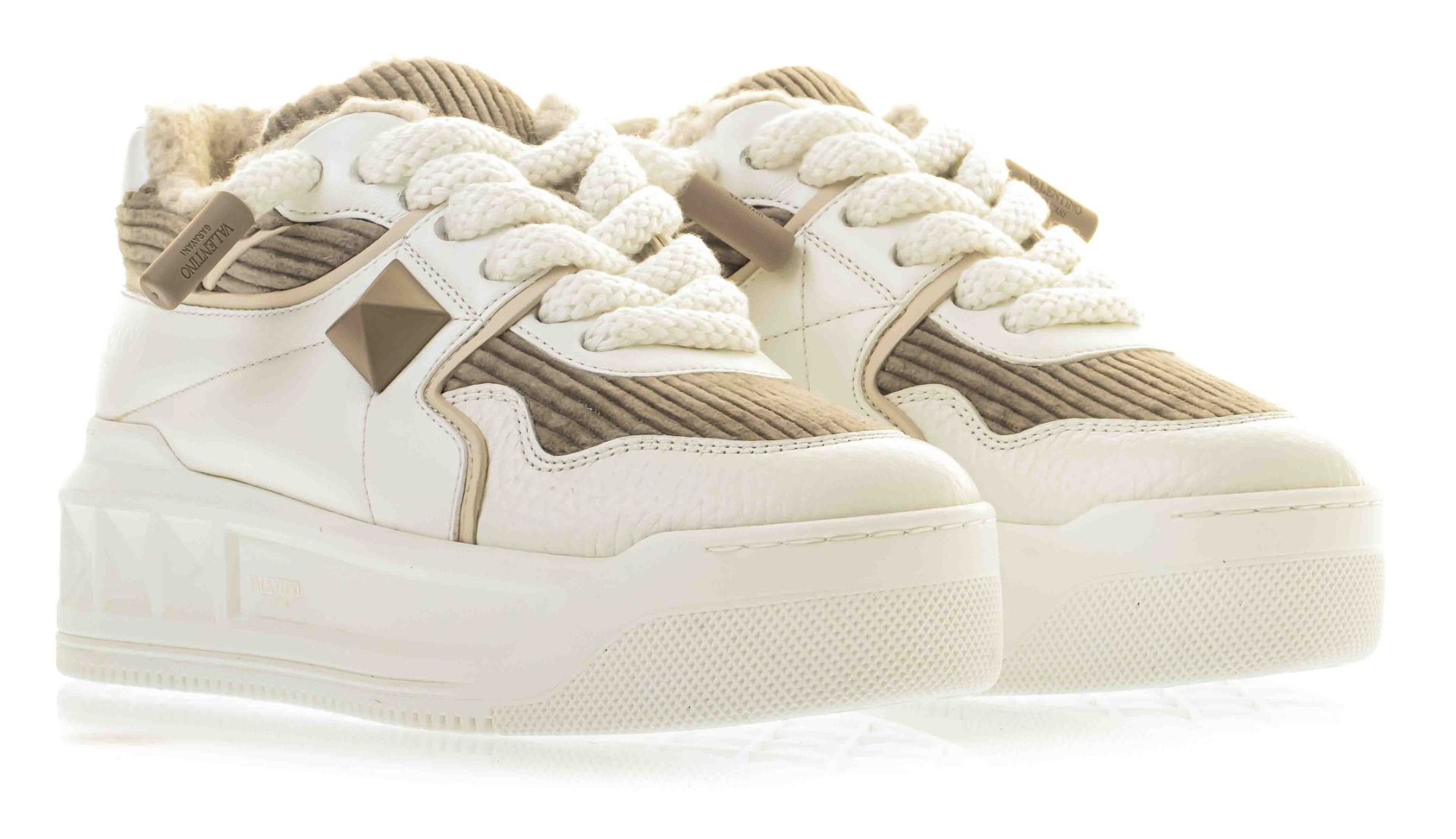 Valentino Garavani One Stud XL Sneaker