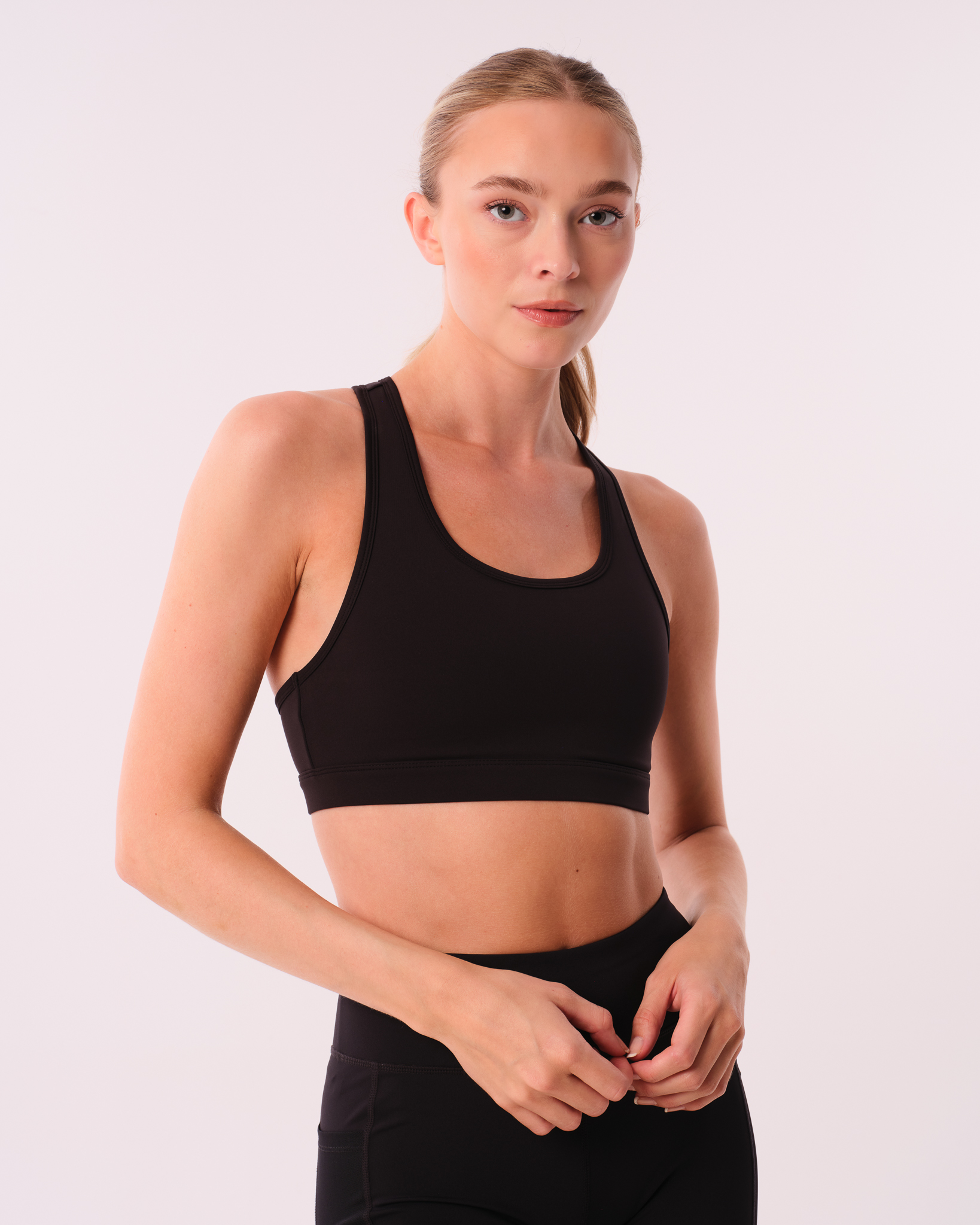 LEVITY Essential Medium Support Bra Black