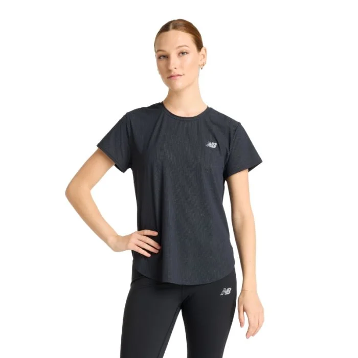 New Balance Dame T-shirts Race Day Ultra Light SS Tee Sort
