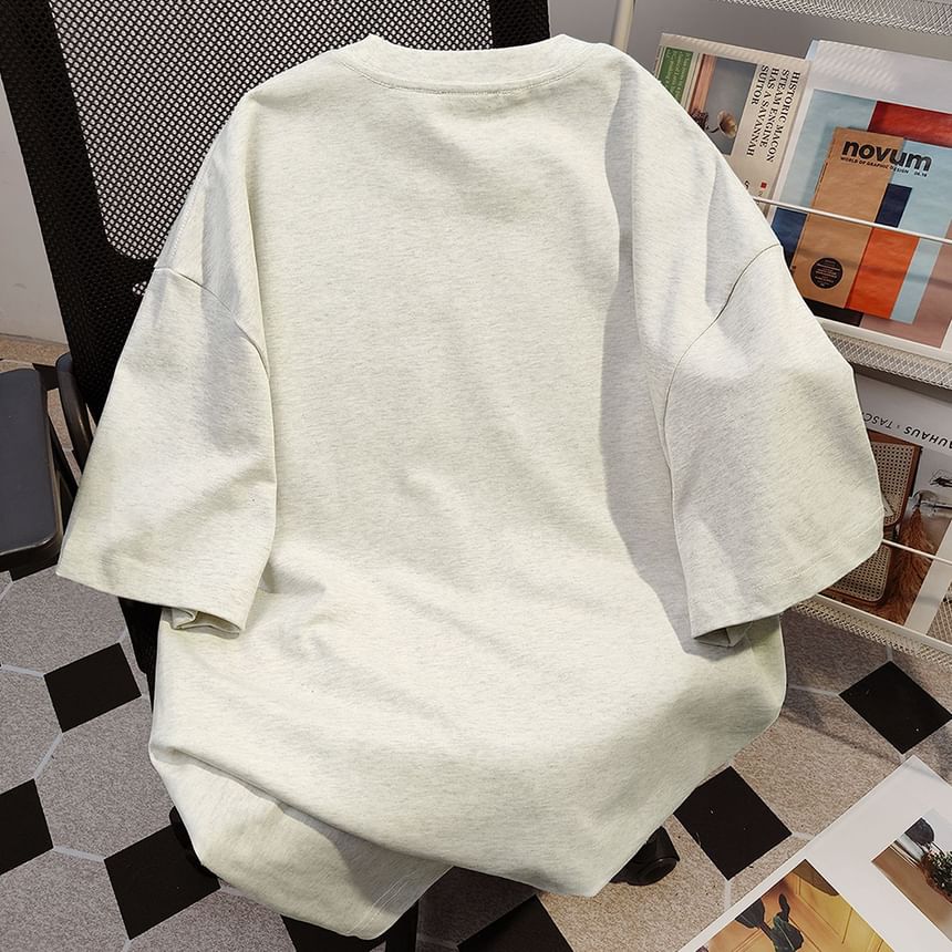 Bay Go Mall - T-shirt met ronde hals en cartoonprint, met elleboogmouwen