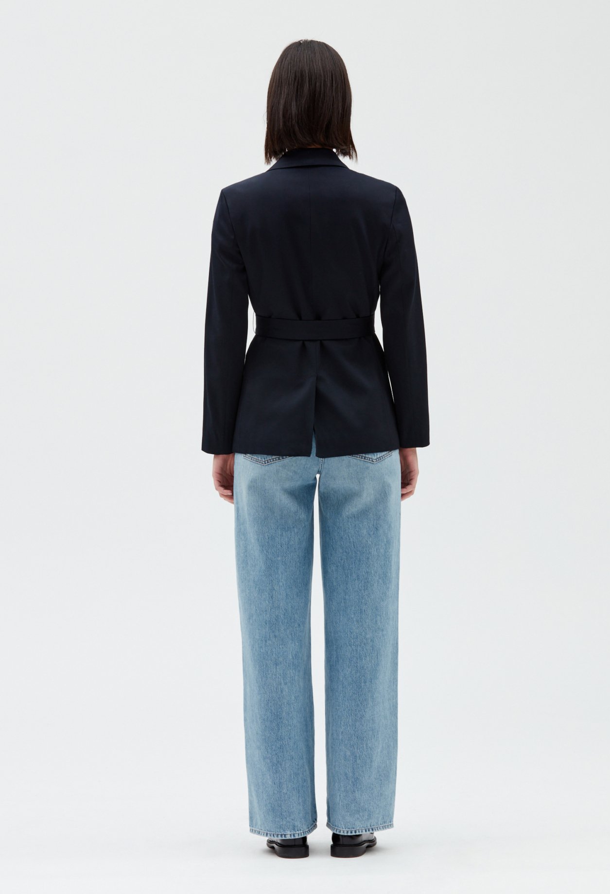 Veste tailleur ceinturee