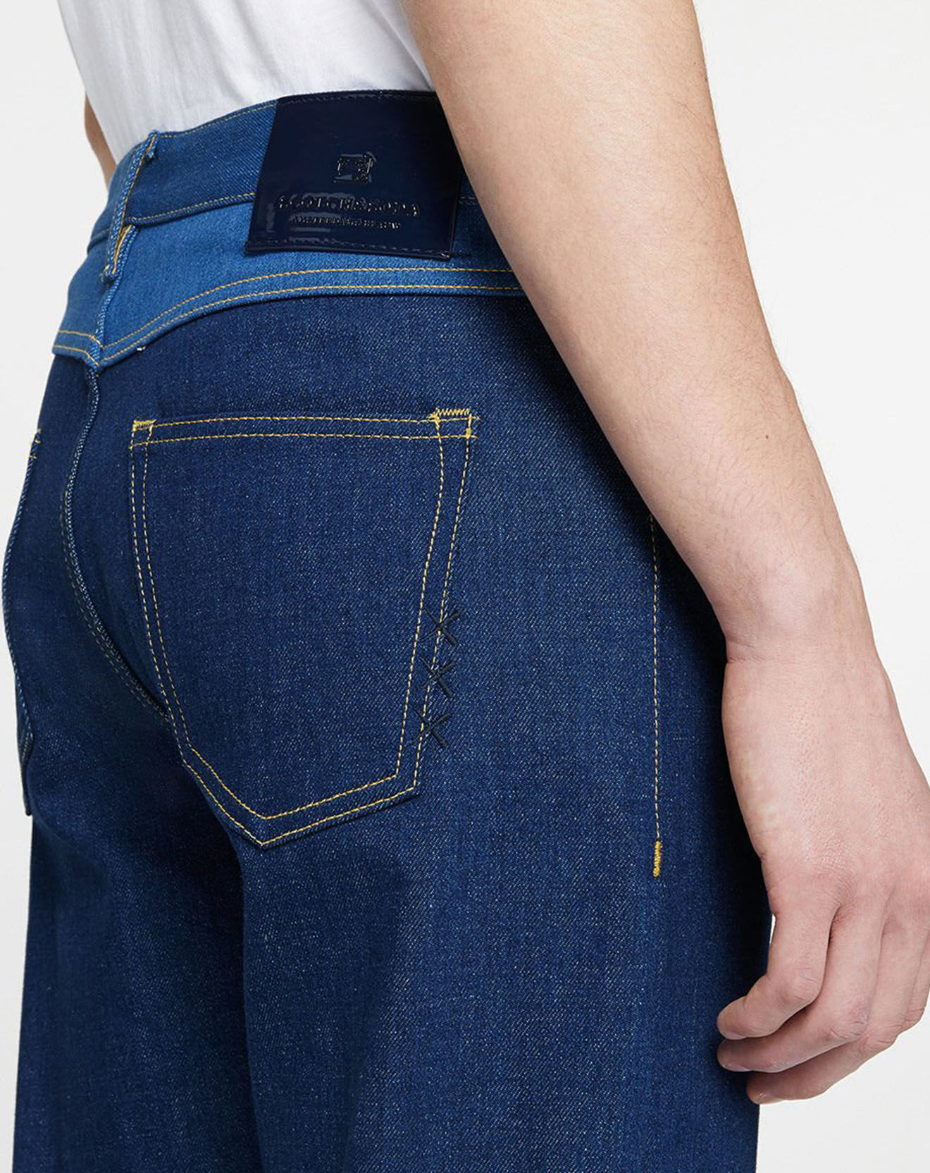 Scotch & Soda Jean Regular Fit taille haute bleu