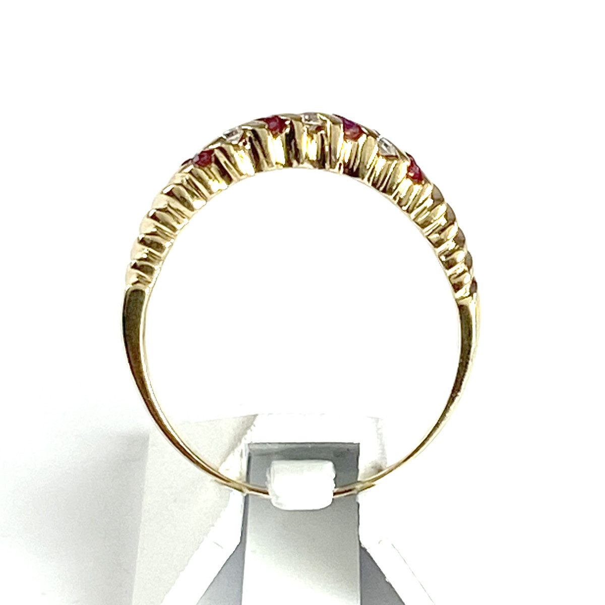 Bague d'occasion or 750 jaune rubis et diamants