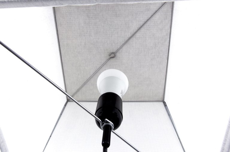 Hollands Licht Lotek XL vloerlamp, frame metaal, doek wit