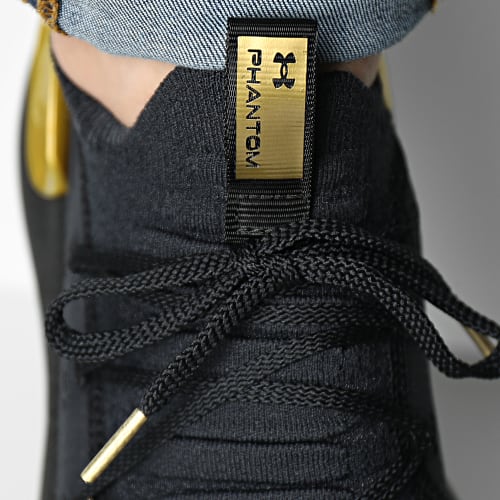 Baskets UA HOVR Phantom 3 MTLC 3025520 Black Gold